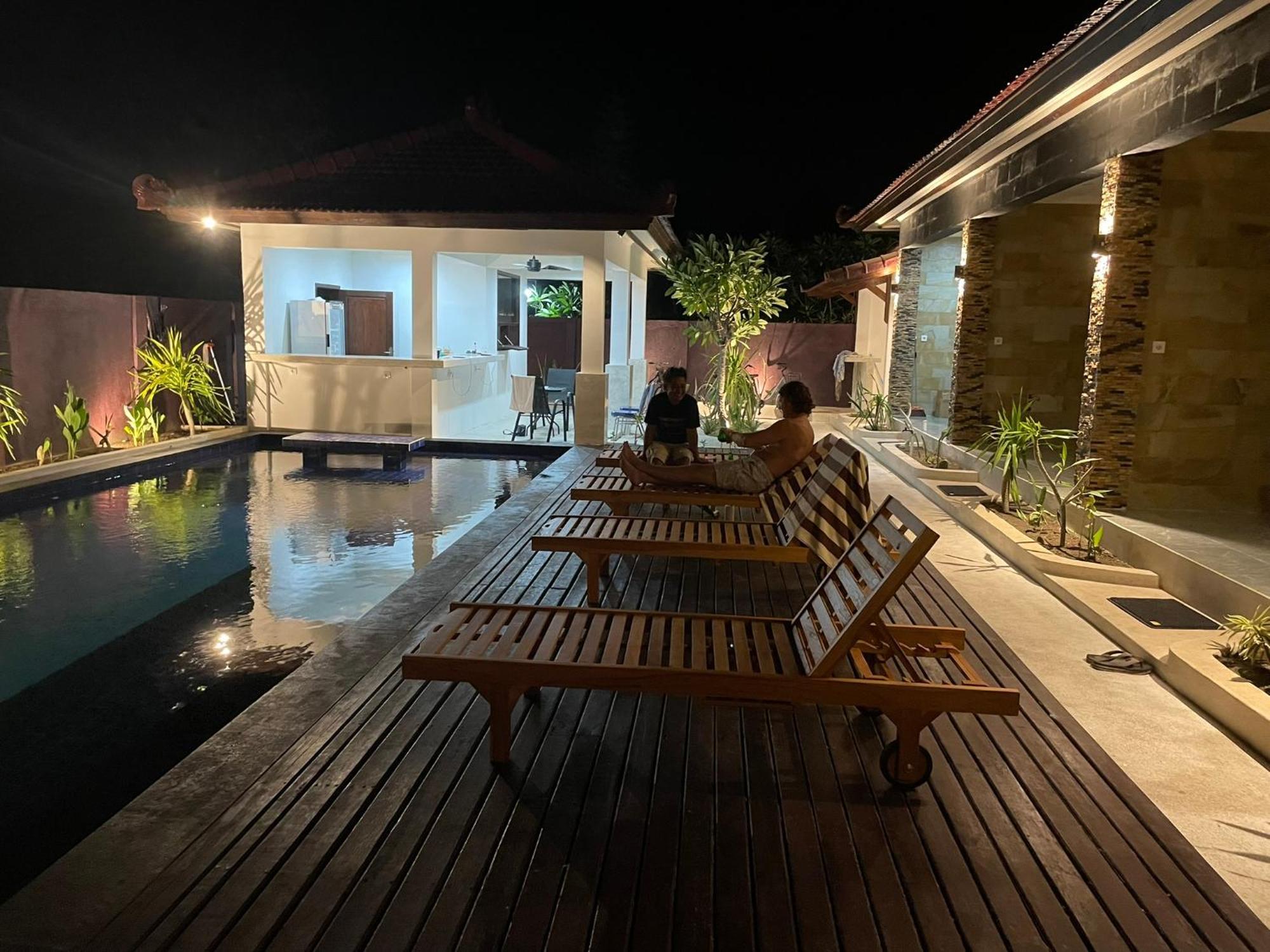 Relax Villas Гили-Эйр Экстерьер фото